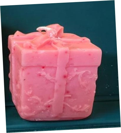 Gift Box Candle image 0